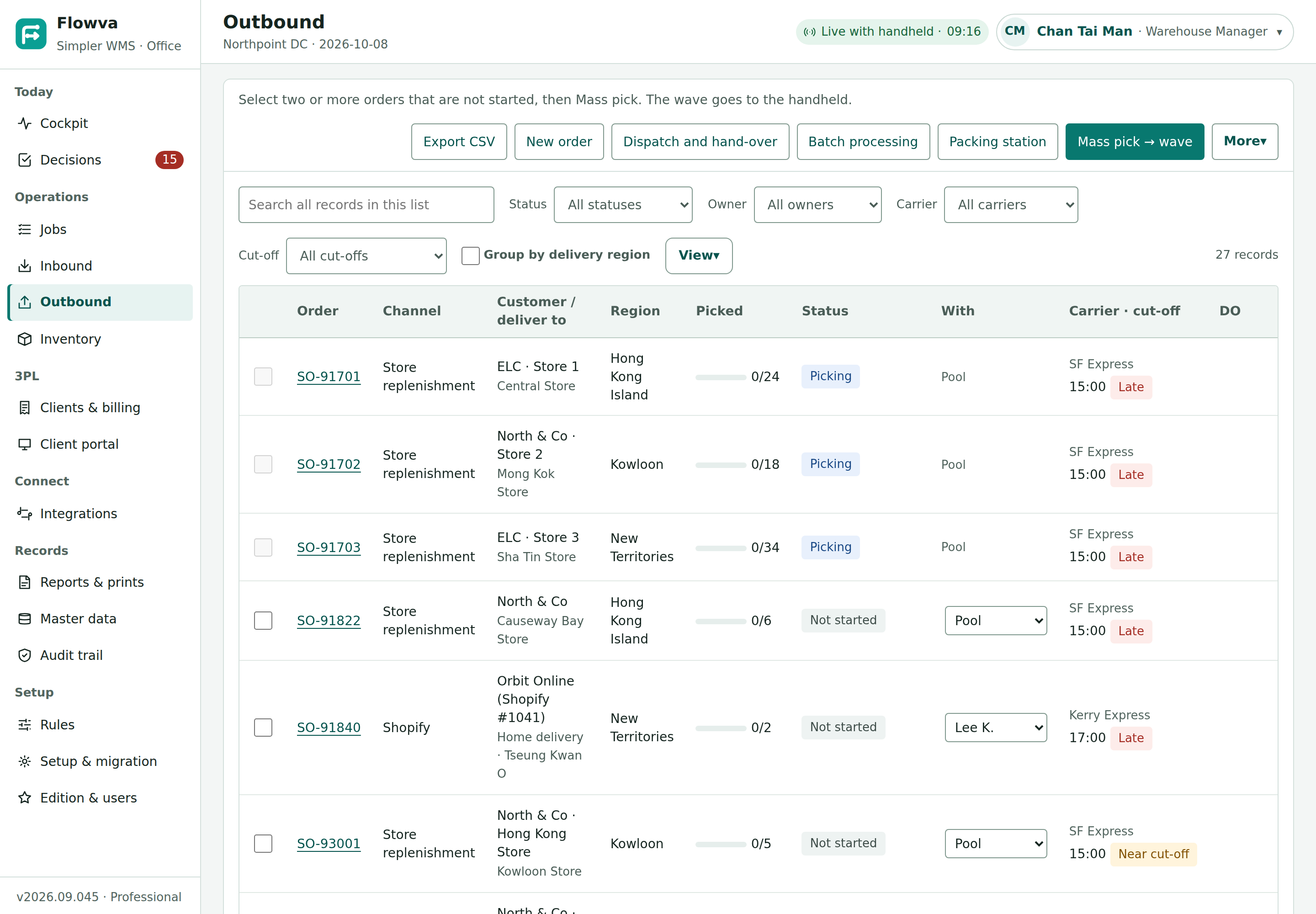 Flowva mixed-channel outbound register with store and Shopify orders, picking progress, current stage, carrier and dispatch cut-off